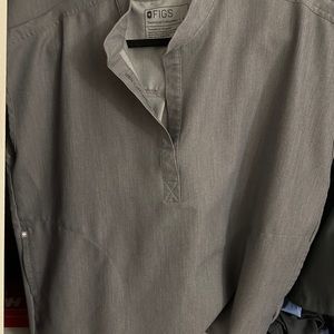 Large graphite Figs Rafaela scrub top